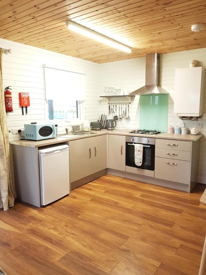 Crag Na Cor Log Cabin Culdaff Exterior photo